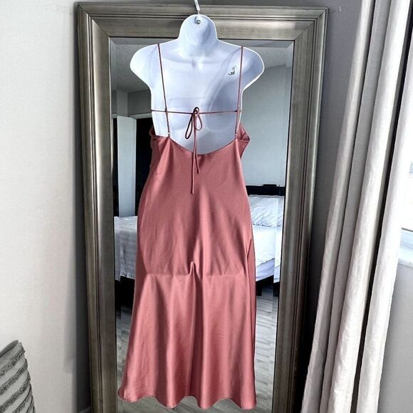 ASTR THE LABEL Cowl Slip Midi Dress Color Blush Size M - Picture 3 of 7